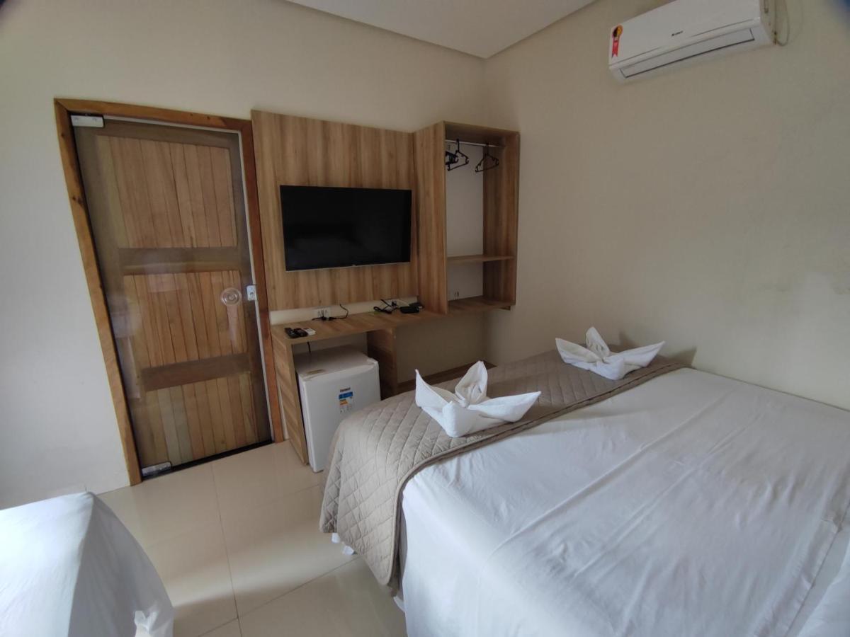 Hotel Pousada Das Rosas Carolina  Eksteriør bilde